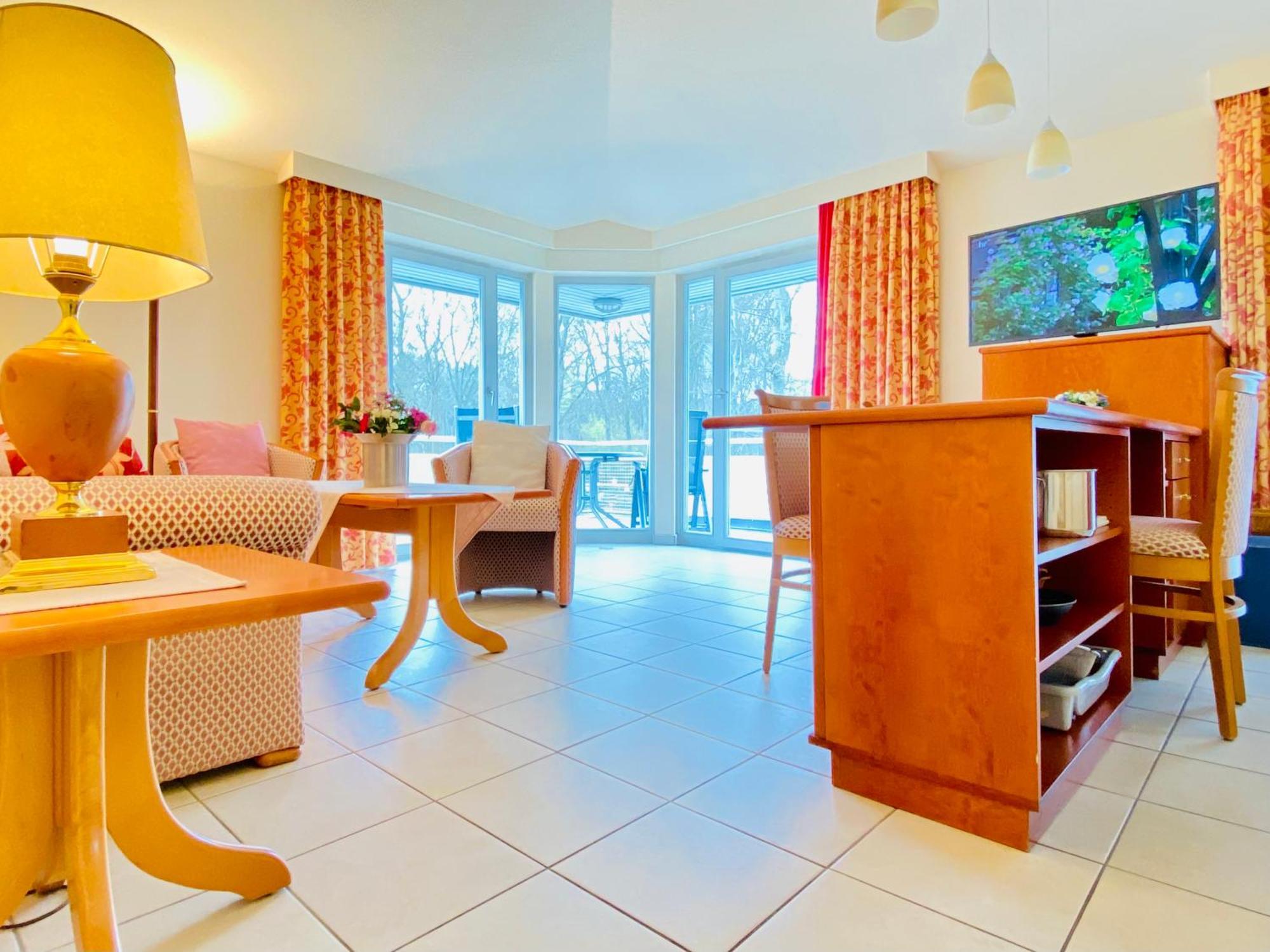 Residenz Bleichroeder - Ferienwohnung Charlotte Heringsdorf  Bagian luar foto